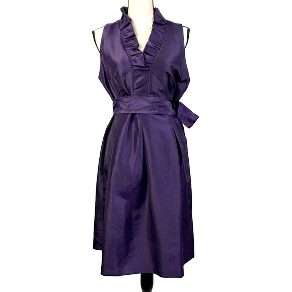 London Style Dresses & Skirts - ❤️HOST PICK❤️London Style Nights Cocktail Dress